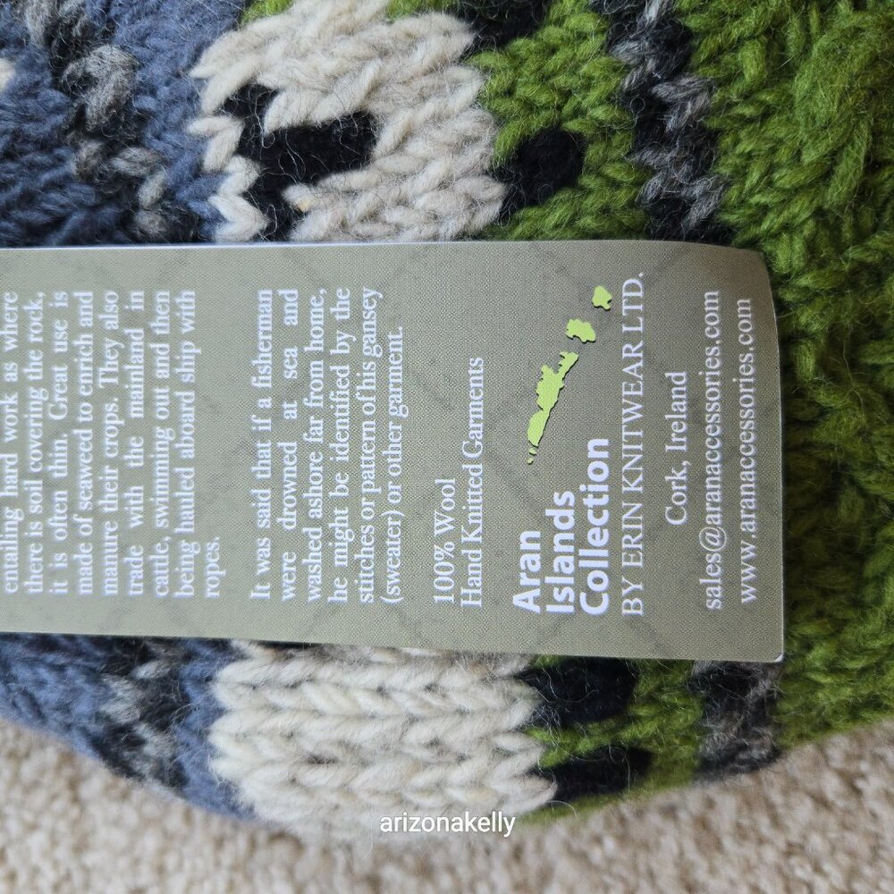 NWT Wool Sheep Pom Knit Beanie With Fleece Lining - Picture 5 of 6